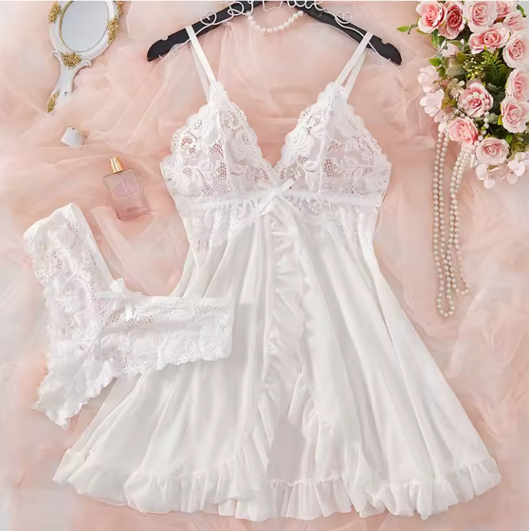 Amélie – White Satin &amp; Lace Lingerie Set