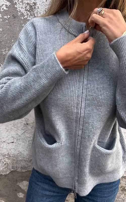 Jenneva - Classic Knit Pocket Cardigan